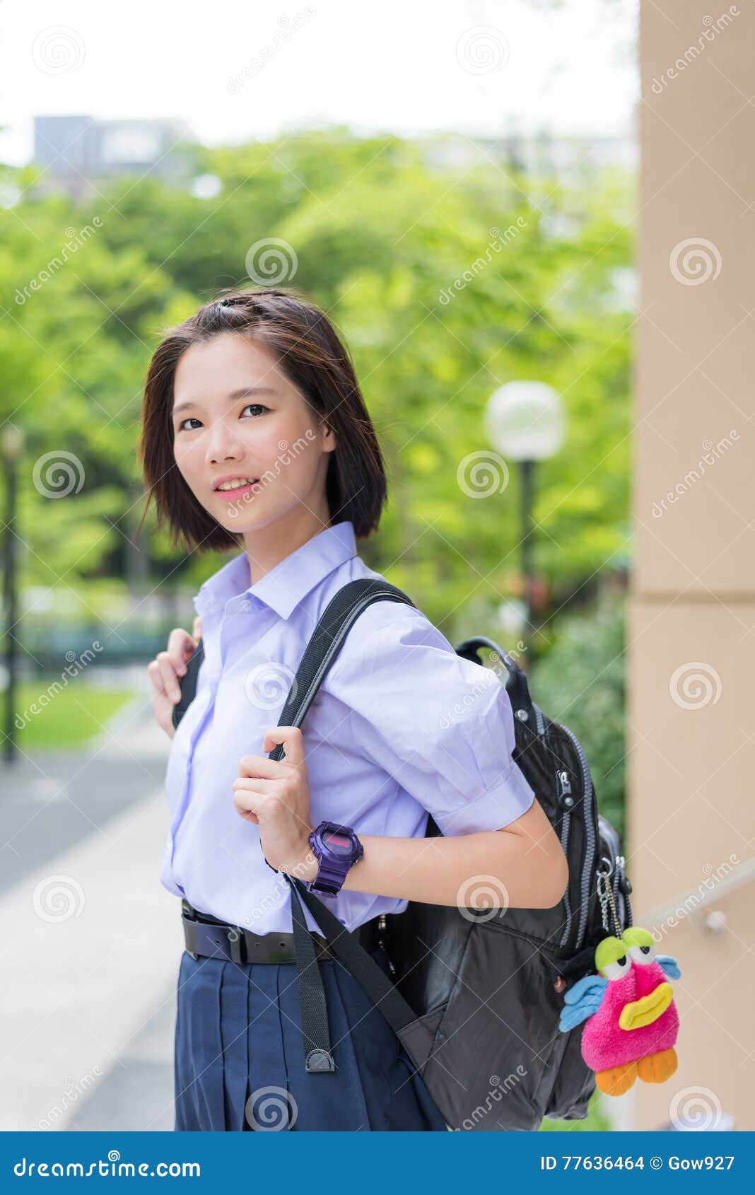 outdoor Asian uniform short hair