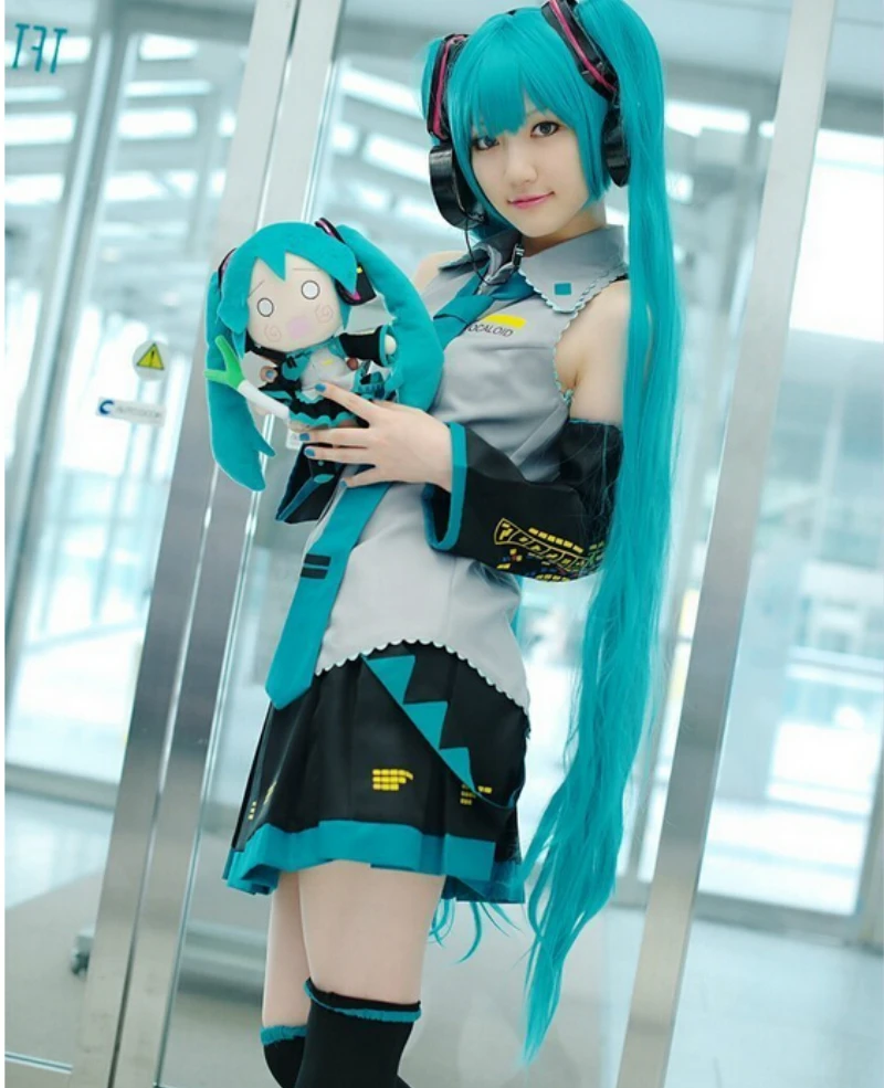 Hatsune miku anime costume