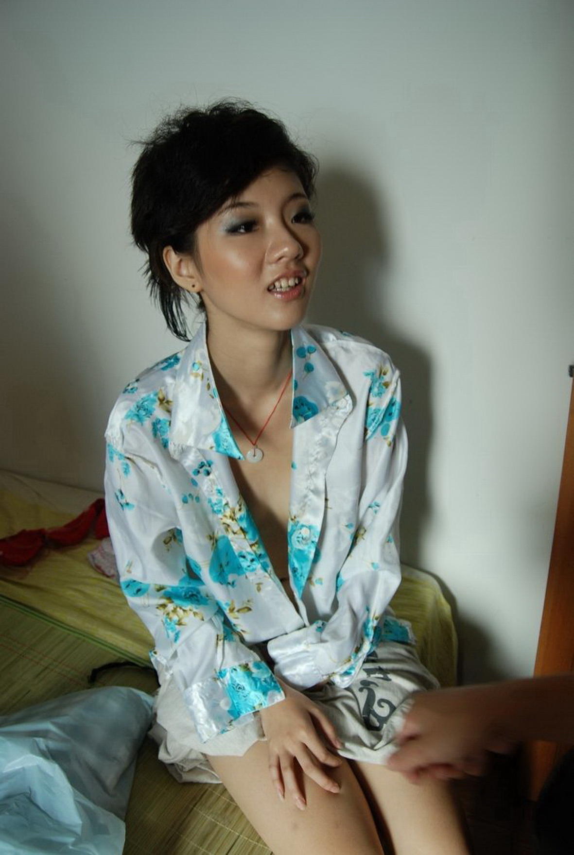 Asain massage handjob torrent